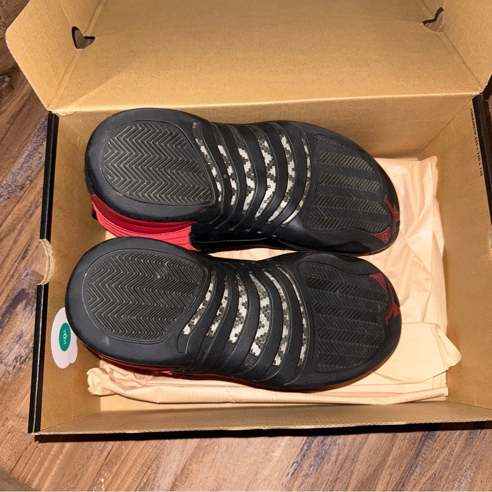 Jordan Red and Black Sneakers - Picture 3 of 6